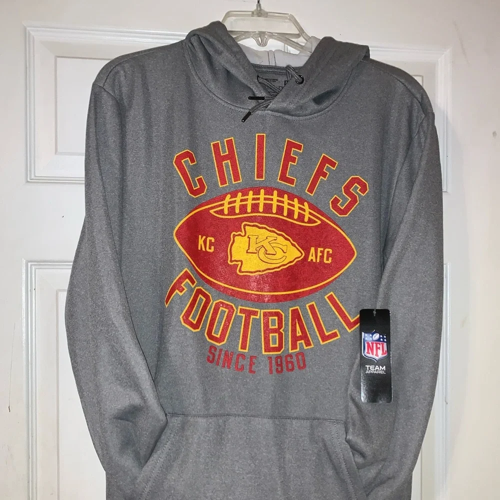πποΈ Kansas City Chiefs NFL Football GameDay Hoodie ποΈπ - Picture 1 of 8